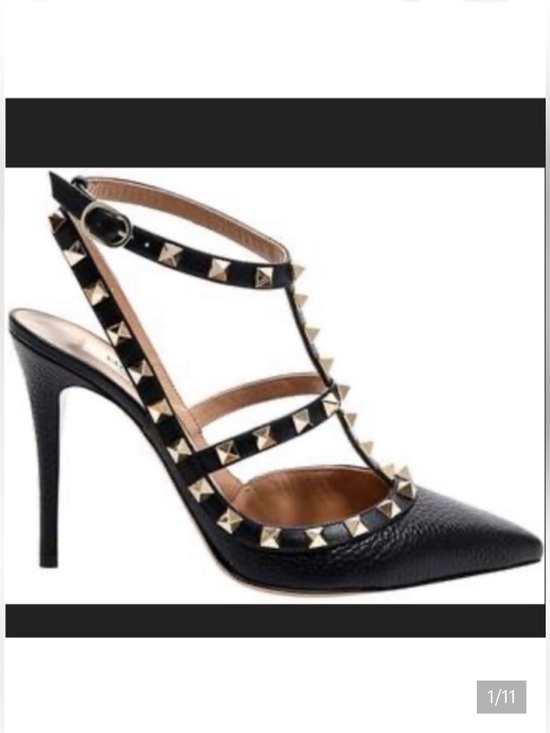 None Shoes - VALENTINO GARAVANI Rockstuds New